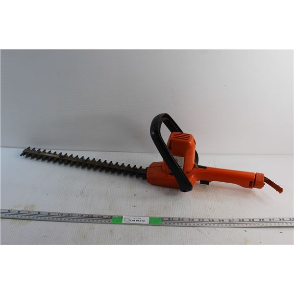 Black & Decker Electric Hedge Saw - As Is