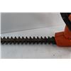 Image 3 : Black & Decker Electric Hedge Saw - As Is
