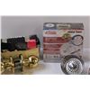 Image 3 : Lot: Lockset Handle Set - as is, (4) Kitchen Drain Stoppers, Kiddie Smoke Alarm, Handles, Misc.