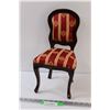 Image 1 : Miniature Accent Chair Decor - 16" Tall