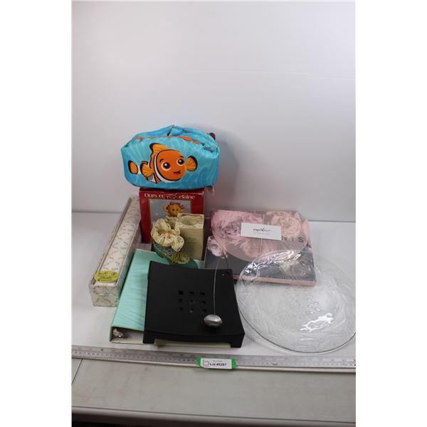 Body Glove Nemo Paddle Pals, Clear glass Christmas plate, Binder, Accordion Files- NIB, Misc.