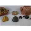 Image 5 : Ceramic Turtle - Snail Plant Pot - Carved Frogs - Small Ceramic Turtles