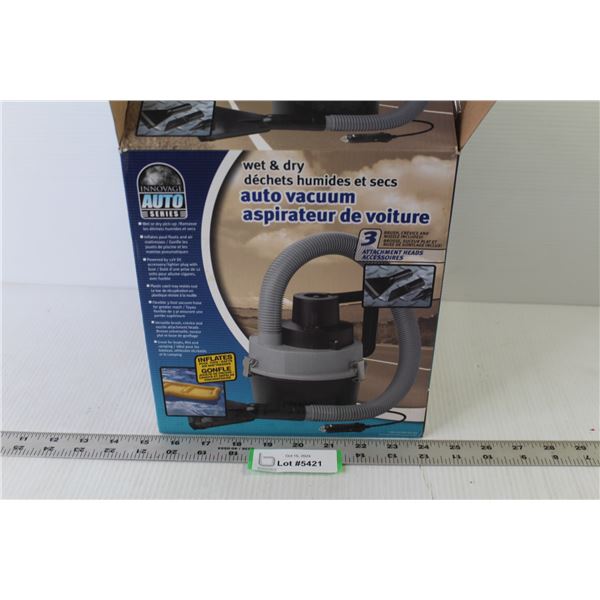 Auto Vacuum in Box (as is)