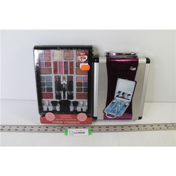 Color Work Shop - Professional Manicure Train Case - Make-up Set