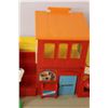 Image 4 : Fisher Price Fire House Post Office Theater, Fisher Price Police Barber and garage Shop