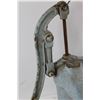 Image 2 : Vintage Cast Pump