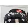 Image 2 : Pair of Rawlings Hockey Gloves - 14 1/2"