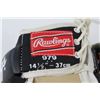 Image 4 : Pair of Rawlings Hockey Gloves - 14 1/2"