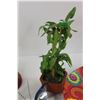 Image 6 : (5) Animal Decorations, Artificial Plant, Tray