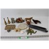 Image 1 : (2) Candles, Assorted Animal Decorations