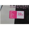 Image 6 : Lily Allen Vinyl Record