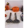 Image 3 : Misc. Halloween Items