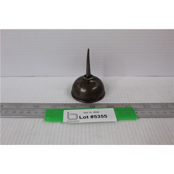 Antique Singer Sewing Machine Thumb Oiler