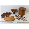Image 1 : Wooden Duck Cutting Board - Bowls - Cutlery - Biscuit Barrel (cracked)