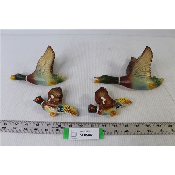 (2) Vintage Ceramic Duck Wall Hangers (one beak damaged) (2) Ceramic Pheasants