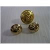 Image 5 : (12) Assorted Military Pins, Badges, and Buttons