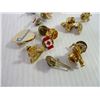 Image 4 : (10) Assorted Badges and (17) Pins