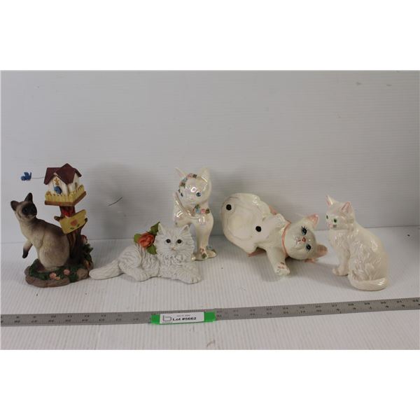 (5) Cat Decorations