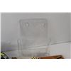 Image 5 : Host Easy Flo Pourer Set, (2) Decorative Plates, Tray, Paper Holder, Clock, Turtles Tin, Small Licen