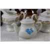 Image 2 : Cream and Sugar, (4) Teapots