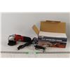 Image 1 : 4 1/2" Electric Angle grinder - No Grinding Disc tested Powers On