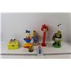 Image 1 : Shrek Cup, Big Pez, Pez Dispenser, SpongeBob Lunchbox, Donald Duck Figurine