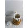 Image 8 : (2) Ceramic Coffee Pots and Tea Pot