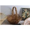 Image 3 : (3) Pleated Baskets, BBQ Brush and Framed Modern Art Print 9'' x 7'' - Cracked Glass
