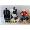 Image 5 : (6) Vintage Bubblebath Bottles - Disney, Looney Toons and Batman