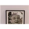 Image 2 : Rodney Dangerfield Signed Glossy Photo - 8" x 10" - w/Certificate of Authenticity - Damage on Frame 