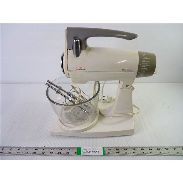Vintage Sunbeam Mixmaster Stand Mixer 12 Speed (working)