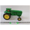 Image 1 : John Deere ERTL Die Cast Model Tractor - 1:16 Scale - Some Wear