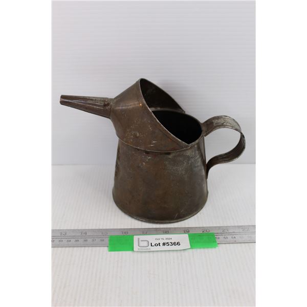 Antique 1 Quart E.T.Wright Oil Can With Spout