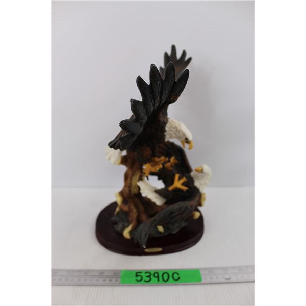 The Canadian Wilderness Fighting Bald Eagle Figurine Decor
