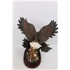 Image 3 : The Canadian Wilderness Fighting Bald Eagle Figurine Decor