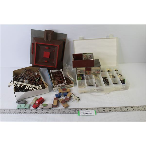 Train Set Accessories - Vehicles - Fencing - Building
