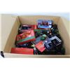 Image 4 : Lot of Christmas Bulbs - Assorted Colors