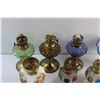 Image 5 : (8) Miniature Kerosene Lamps and Glass Duck Decoration