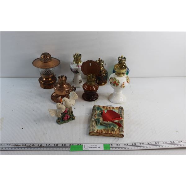 Miniature Kerosene Lamps and Ceramic Decorations