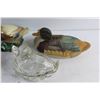Image 4 : Looney Bin, Duck Decorations and Glass Duck Candy Dish