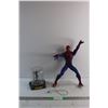 Image 1 : (2) Spider Man Collectible Figurines