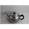 Image 5 : Vintage Metal Tea & Coffee Pots