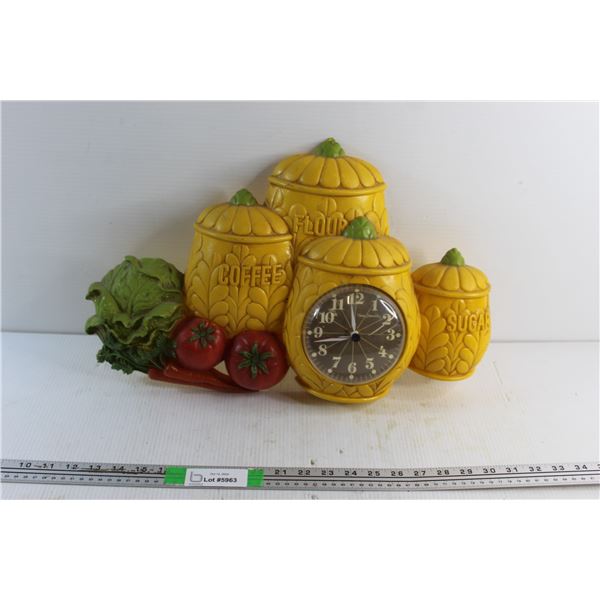 Vintage New Haven Quartz Kitchen Wall Clock - As Is