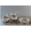Image 2 : Ceramic Swan Cookie Bowl, Ceramic Pitchers and Bowl Set