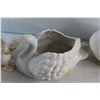 Image 8 : Ceramic Swan Decorations and Planters
