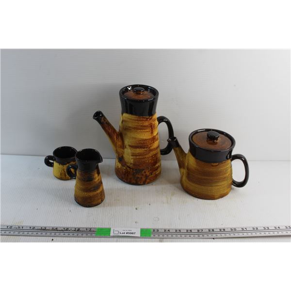 Creamers & Coffee Pots Set