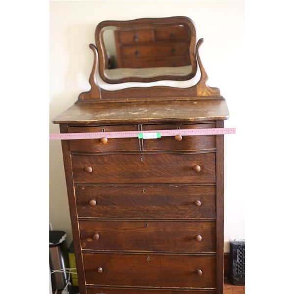 Antique Six Drawer Dresser w/Vanity Mirror (18"x34"x66")