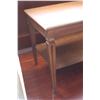 Image 3 : Vintage Coffee/Accent Table (20"x28"x21")