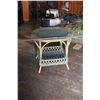 Image 1 : Woven Wicker End Table (20.5"x26.5"x23")