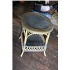 Image 2 : Woven Wicker End Table (20.5"x26.5"x23")